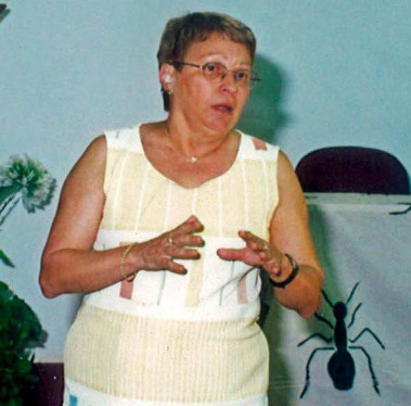 Elena Maria de Oliveira Diehl